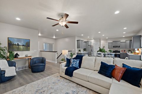 Tiny photo for 511 N 650 E #LOT 18, Springville, UT 84663 (MLS # 2127879)