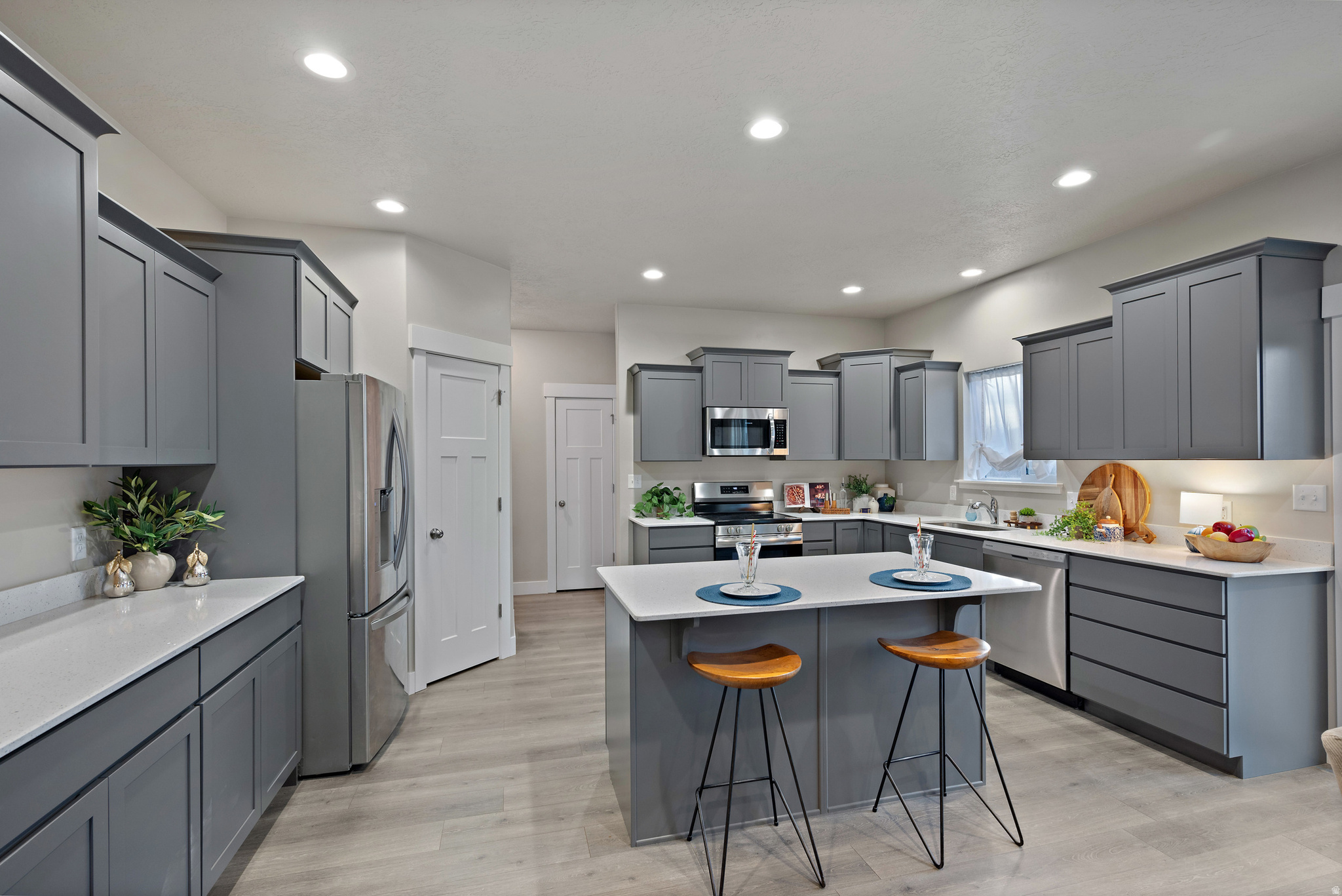 MILL POND - Residential