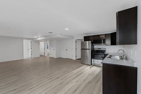 Tiny photo for 587 N BENNEDICT DR, Saratoga Springs, UT 84045 (MLS # 2121232)