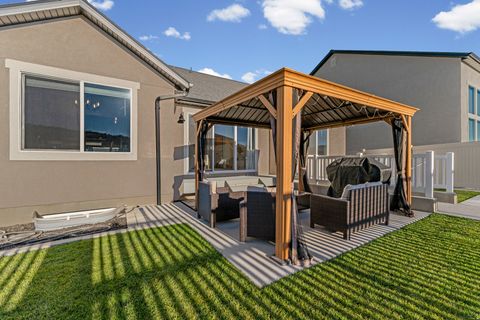 Tiny photo for 587 N BENNEDICT DR, Saratoga Springs, UT 84045 (MLS # 2121232)