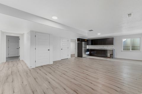 Tiny photo for 587 N BENNEDICT DR, Saratoga Springs, UT 84045 (MLS # 2121232)