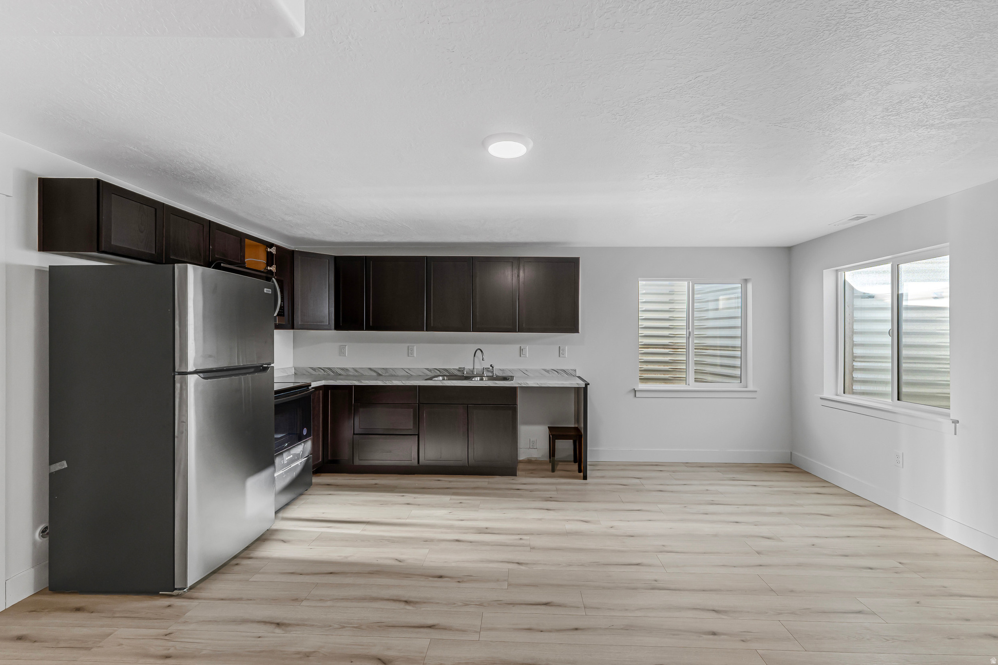 HIGH RIDGE - Residential