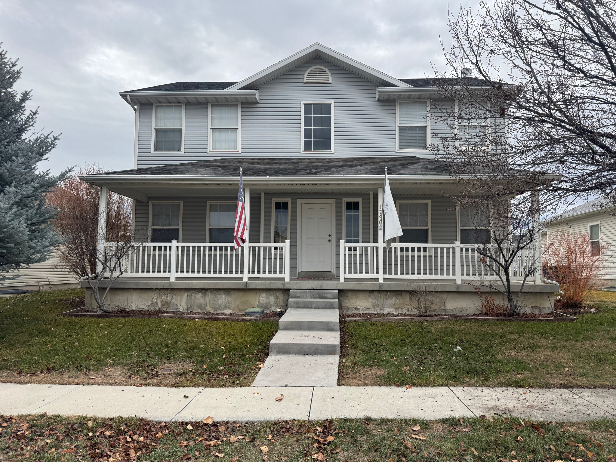 LANDING AT EAGLE MOUNTAIN - Residential