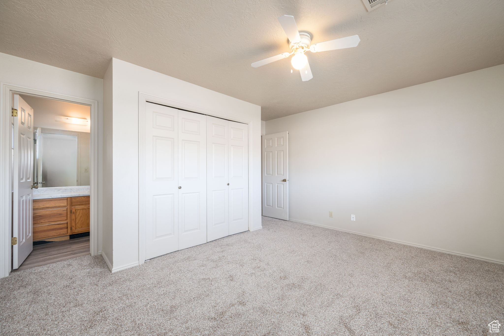 St. George, Utah 84770, United States, 2 Bedrooms Bedrooms, ,2 BathroomsBathrooms,Residential,Active,233213