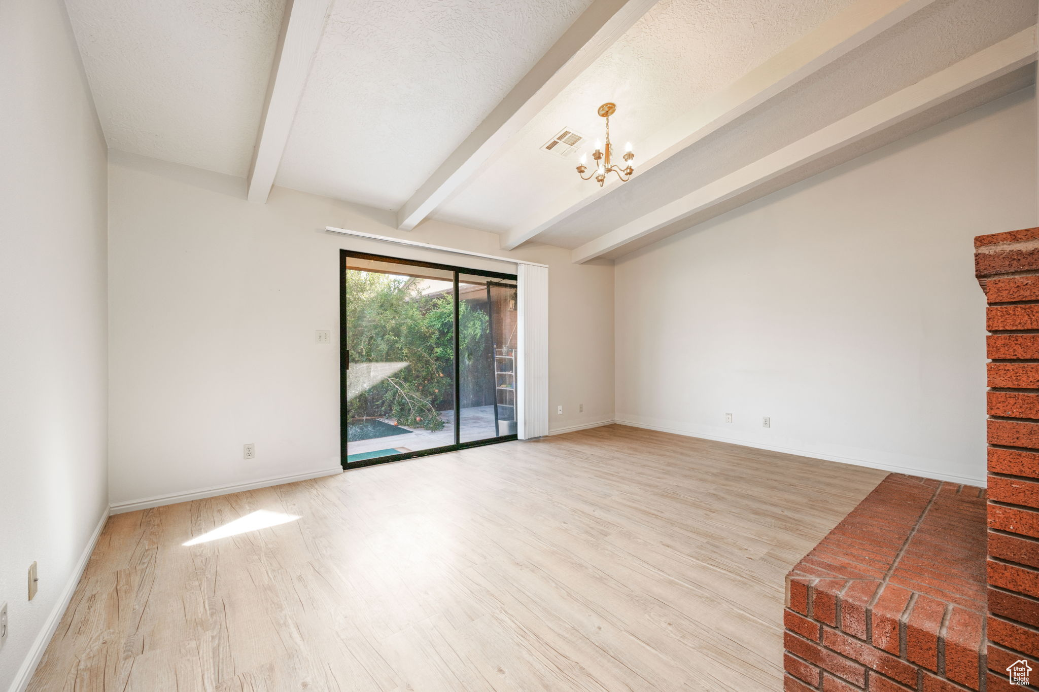 St. George, Utah 84770, United States, 2 Bedrooms Bedrooms, ,2 BathroomsBathrooms,Residential,Active,233213