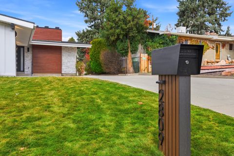 Tiny photo for 2809 E 4510 S, Holladay, UT 84117 (MLS # 2124725)