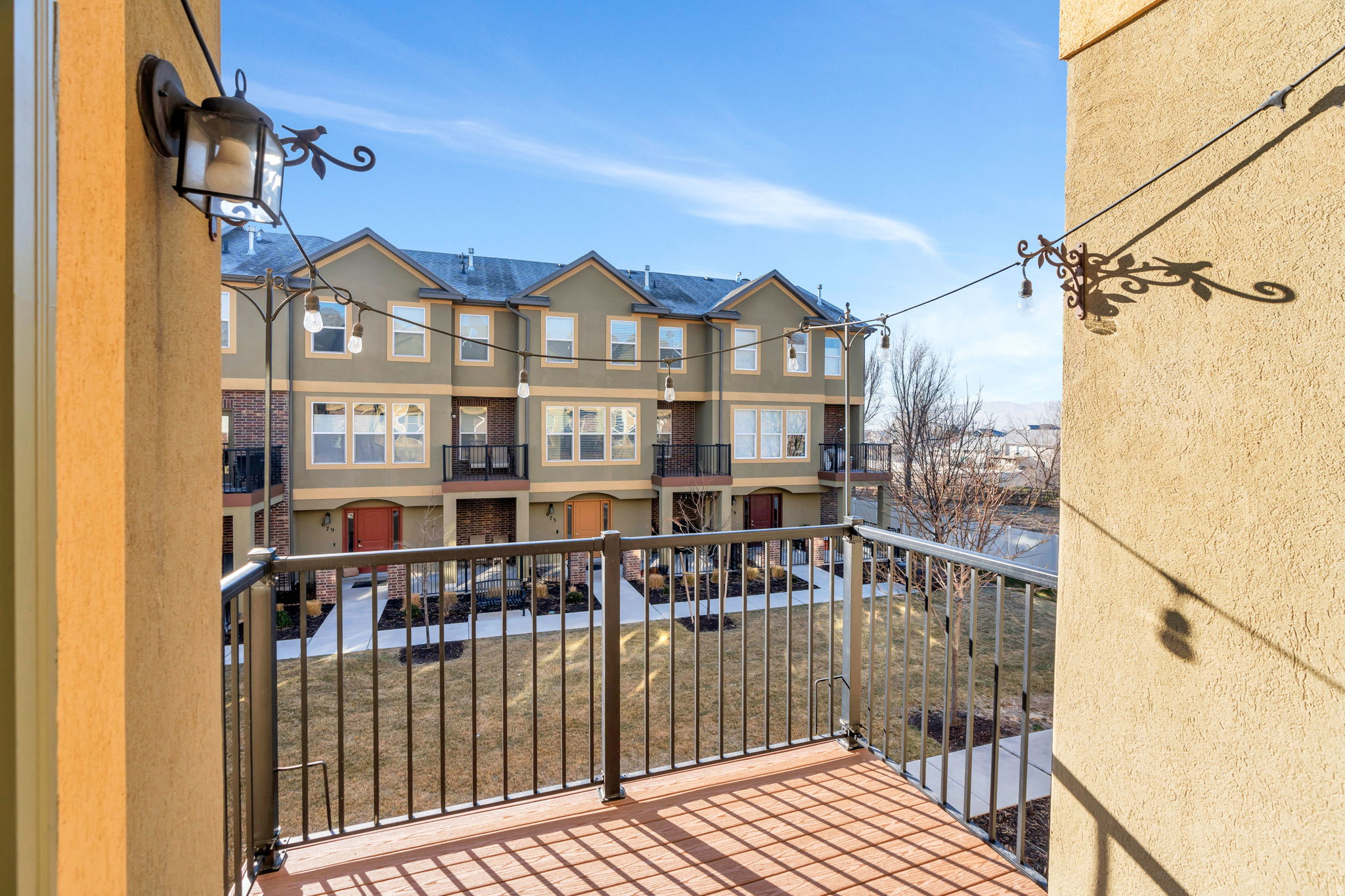 ELGIN PLACE - Residential