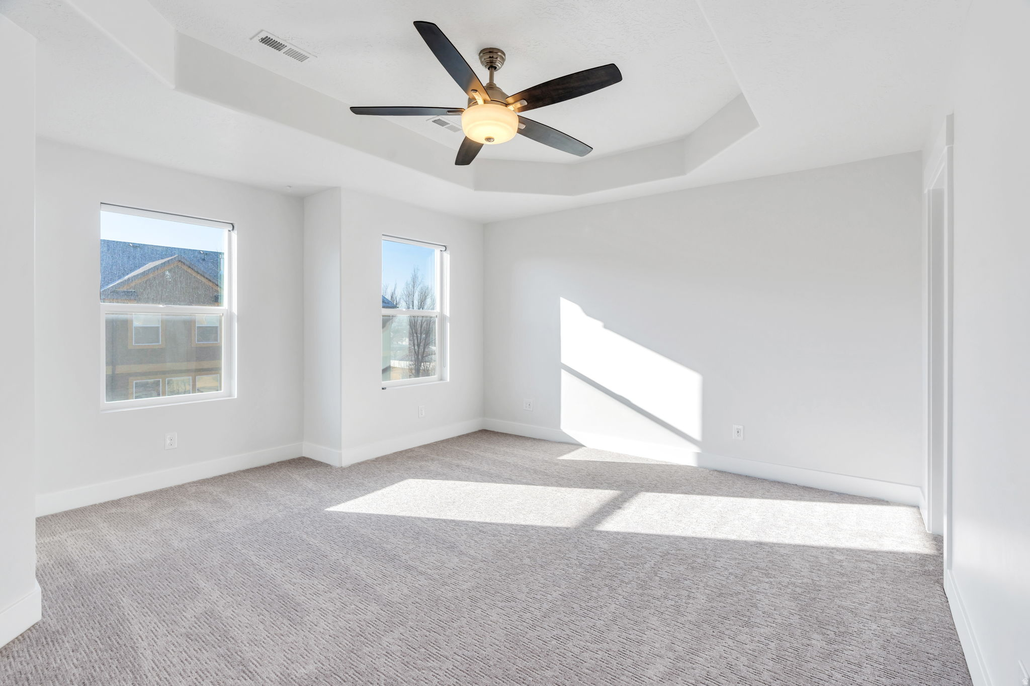 ELGIN PLACE - Residential