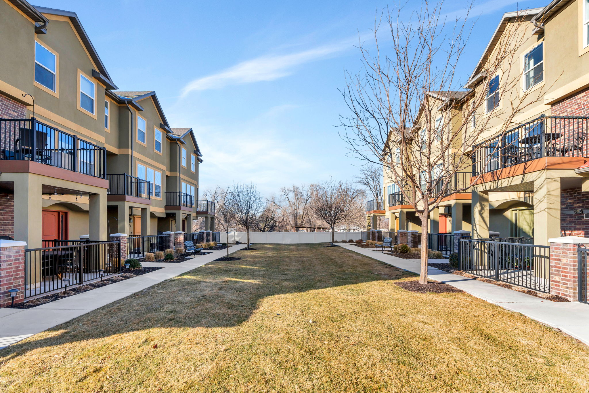 ELGIN PLACE - Residential