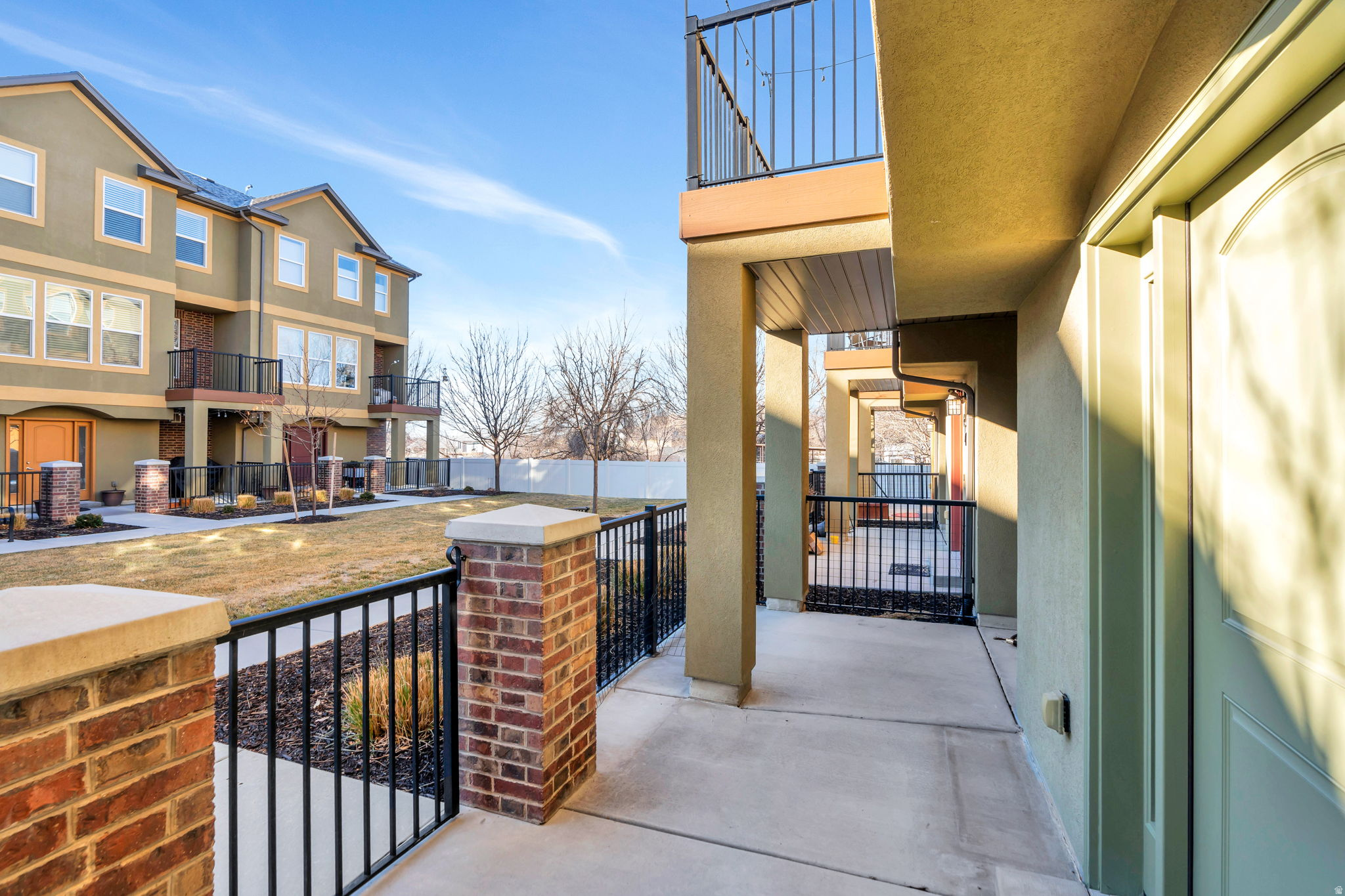 ELGIN PLACE - Residential