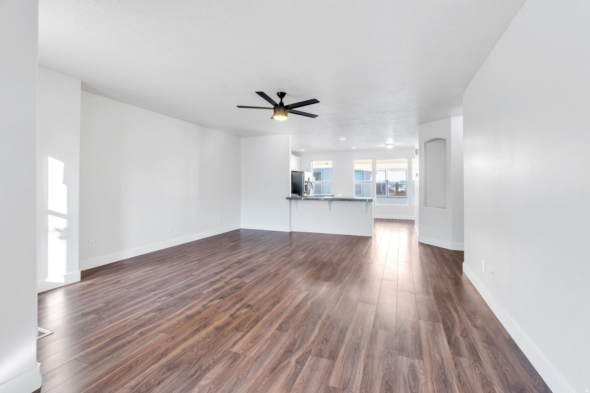 ELGIN PLACE - Residential