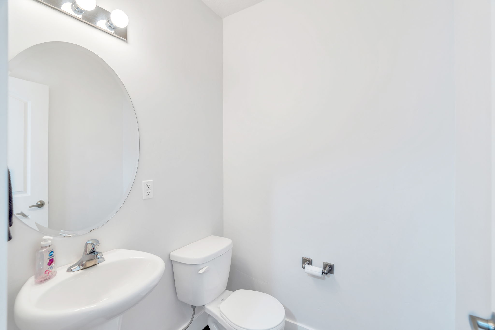 ELGIN PLACE - Residential