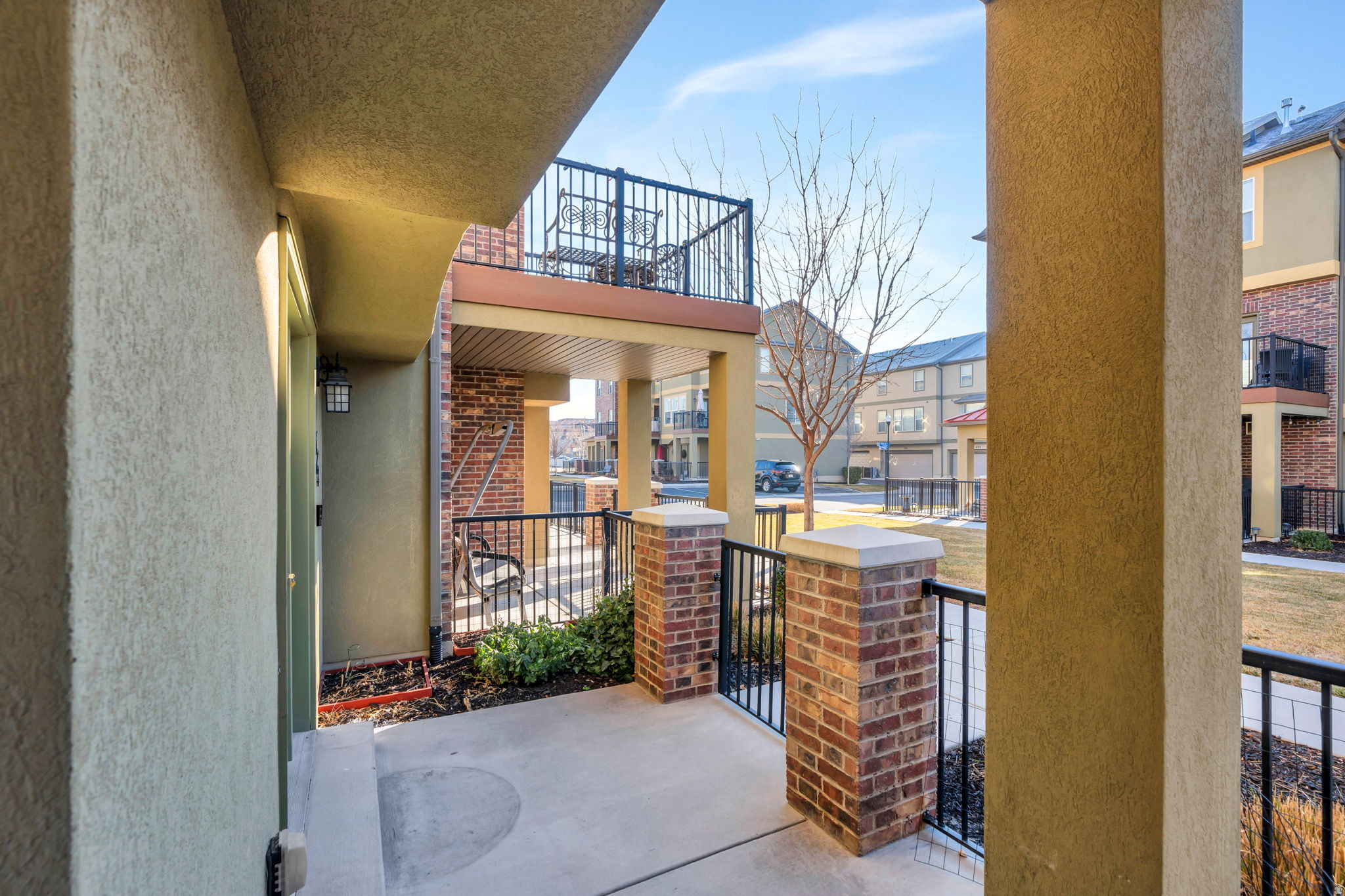 ELGIN PLACE - Residential