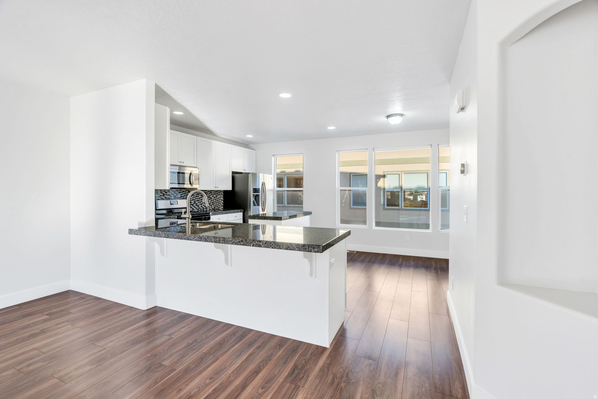 ELGIN PLACE - Residential