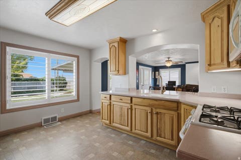 Tiny photo for 4895 BEN LOMOND AVE, South Ogden, UT 84403 (MLS # 2178468)