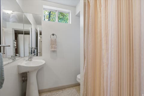 Tiny photo for 4895 BEN LOMOND AVE, South Ogden, UT 84403 (MLS # 2178468)
