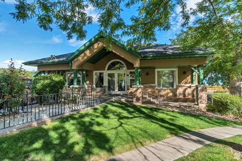 Tiny photo for 812 S SARATOGA DR, Saratoga Springs, UT 84045 (MLS # 2110837)