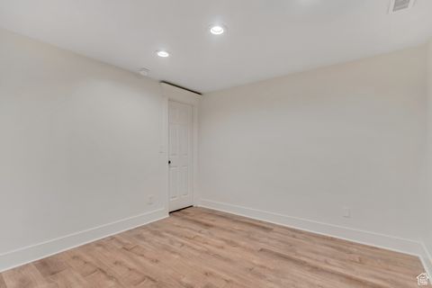 Tiny photo for 812 S SARATOGA DR, Saratoga Springs, UT 84045 (MLS # 2110837)