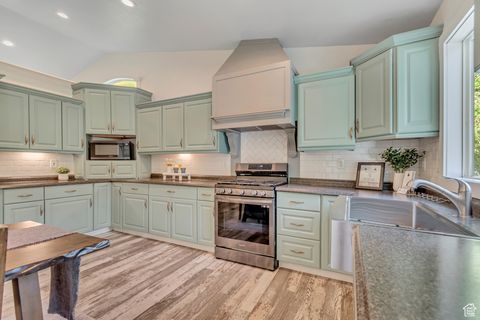 Tiny photo for 812 S SARATOGA DR, Saratoga Springs, UT 84045 (MLS # 2110837)