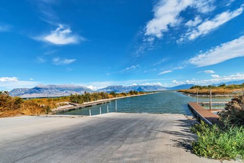 Tiny photo for 812 S SARATOGA DR, Saratoga Springs, UT 84045 (MLS # 2110837)