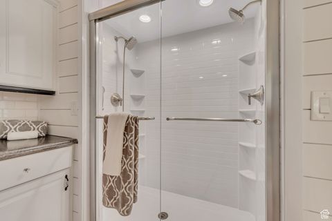 Tiny photo for 812 S SARATOGA DR, Saratoga Springs, UT 84045 (MLS # 2110837)