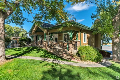 Tiny photo for 812 S SARATOGA DR, Saratoga Springs, UT 84045 (MLS # 2110837)