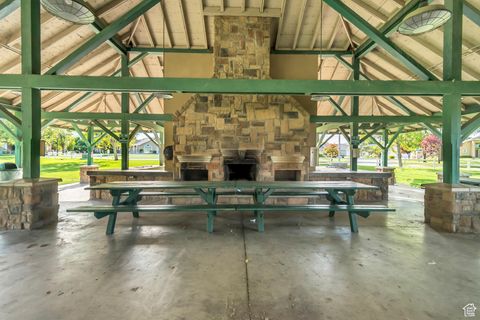 Tiny photo for 812 S SARATOGA DR, Saratoga Springs, UT 84045 (MLS # 2110837)