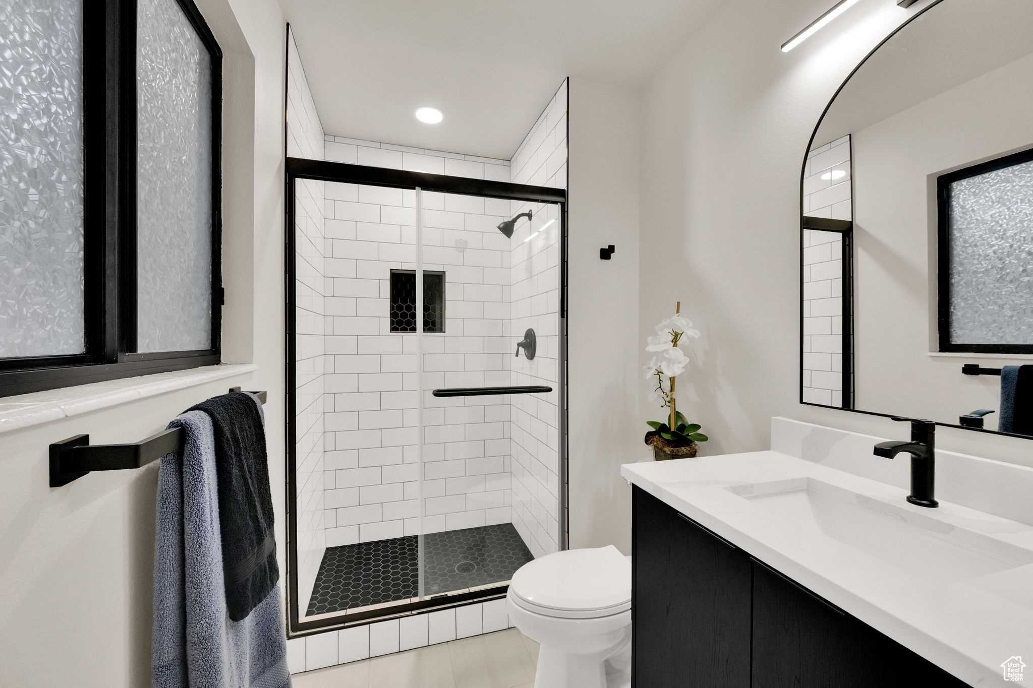 OAKWOOD ESTS 03 - Residential