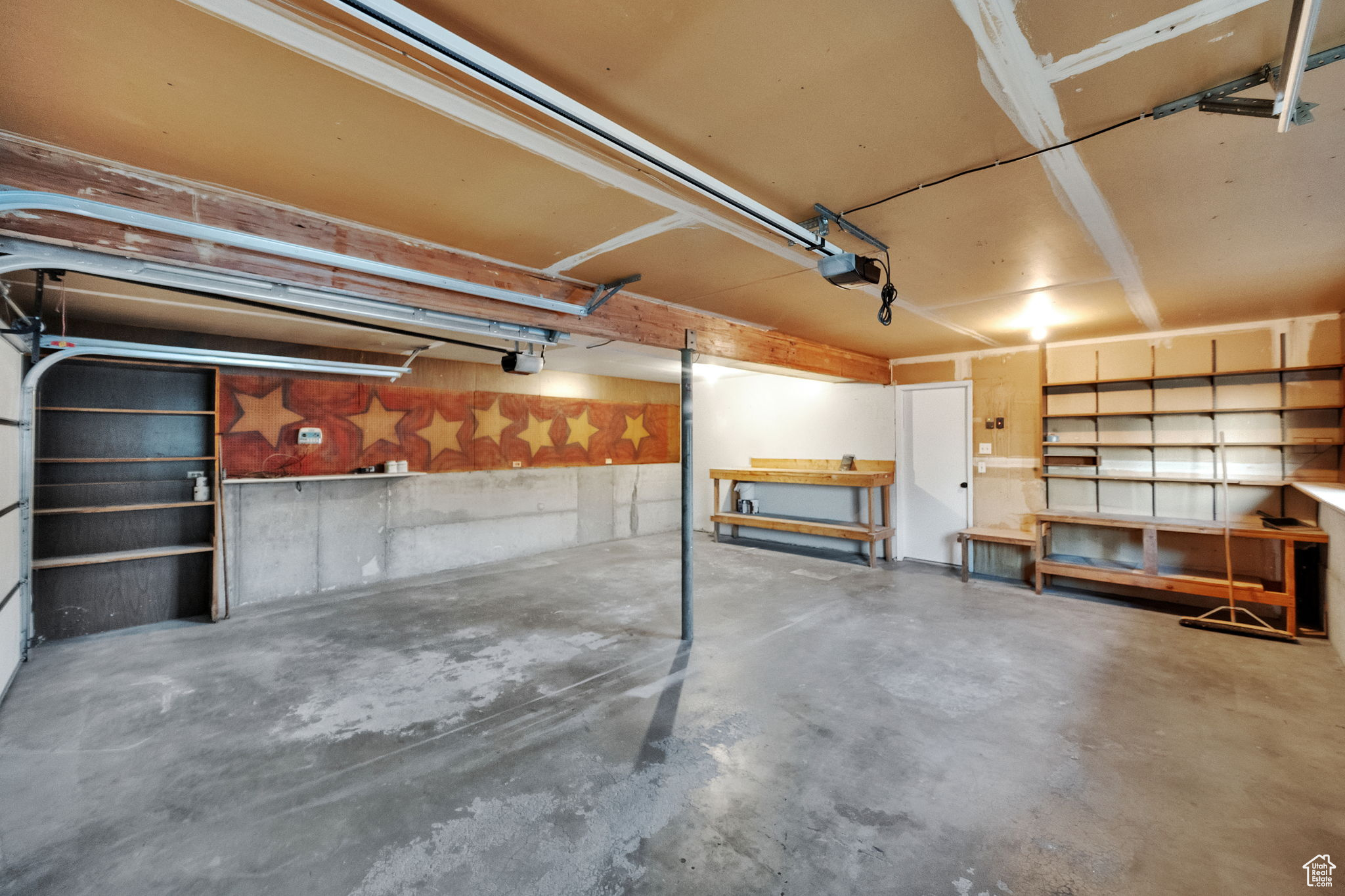 OAKWOOD ESTS 03 - Residential