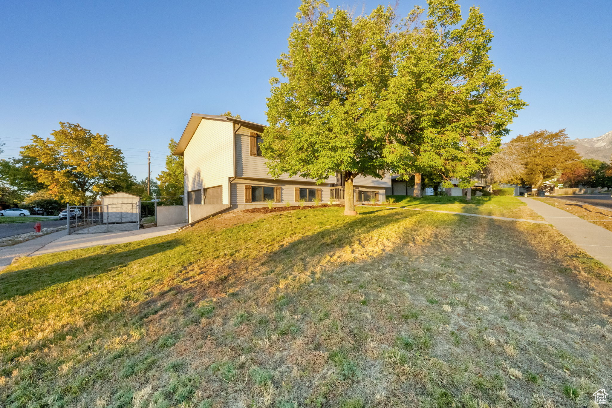 OAKWOOD ESTS 03 - Residential