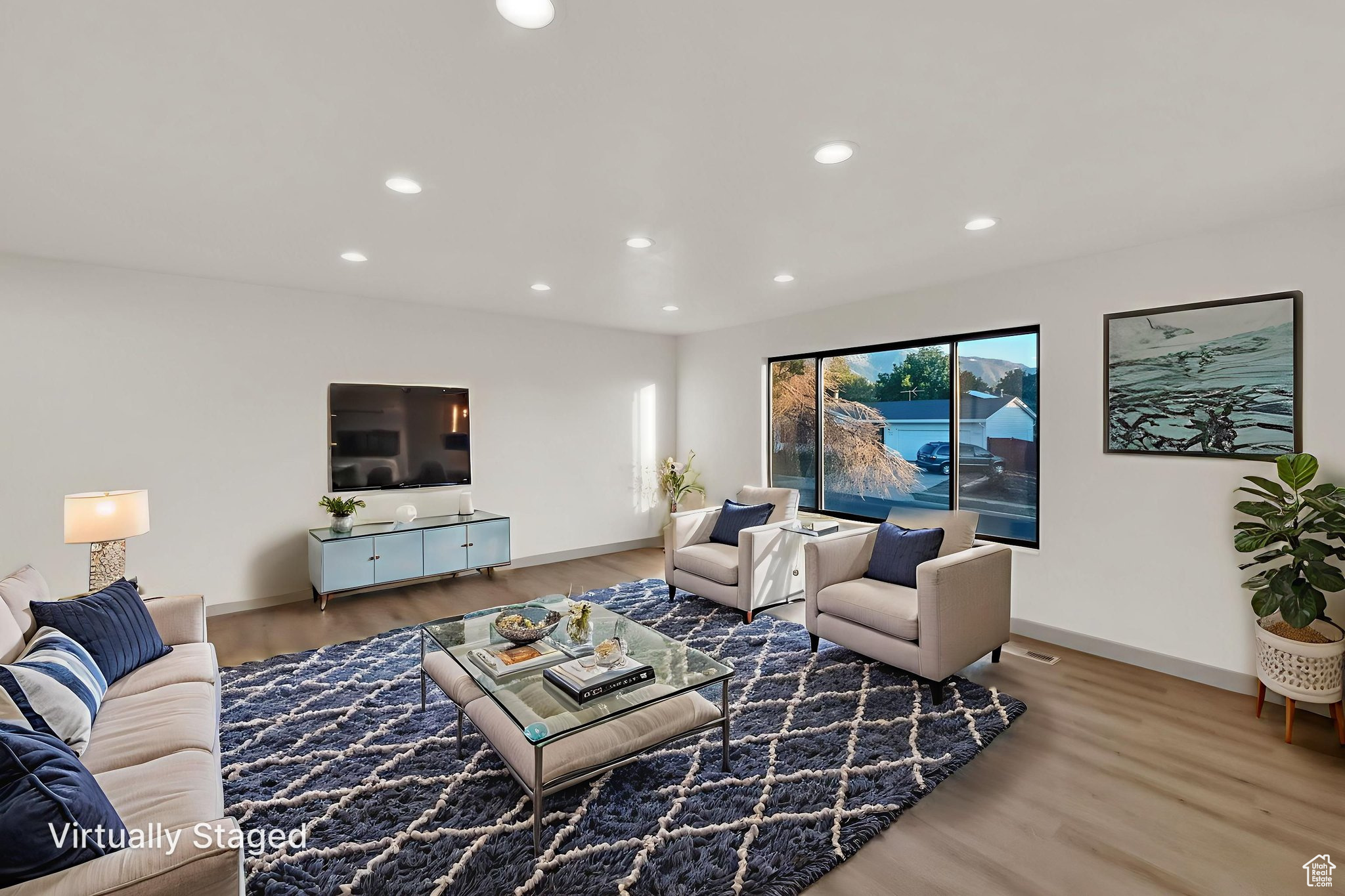 OAKWOOD ESTS 03 - Residential
