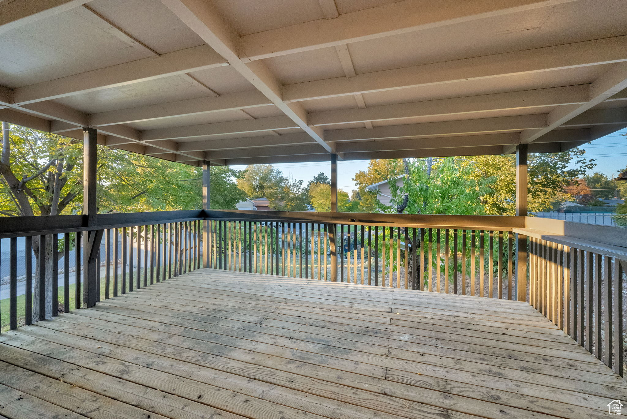 OAKWOOD ESTS 03 - Residential