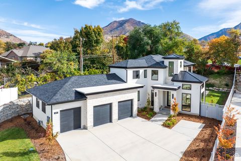 Tiny photo for 3685 S CRAIG CIR E, Salt Lake City, UT 84109 (MLS # 2086514)