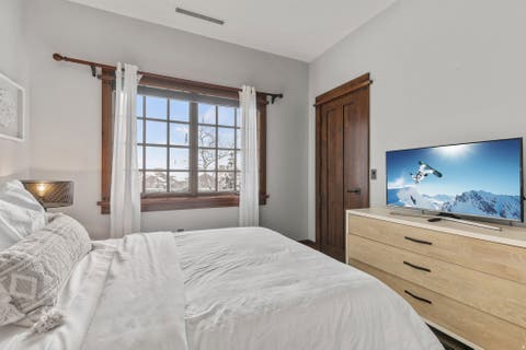 Tiny photo for 8889 EMPIRE CLUB DR #304, Deer Valley, UT 84060 (MLS # 2180150)