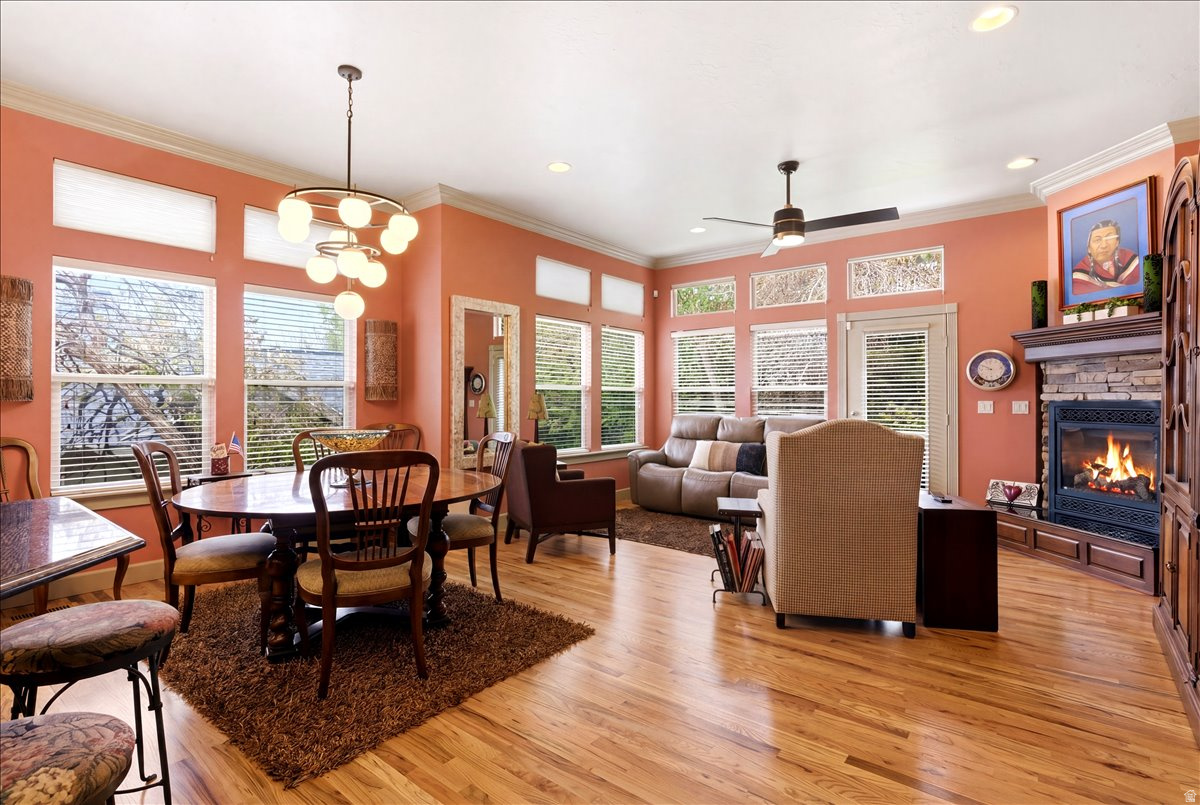 COUNTRY OAKS - Residential