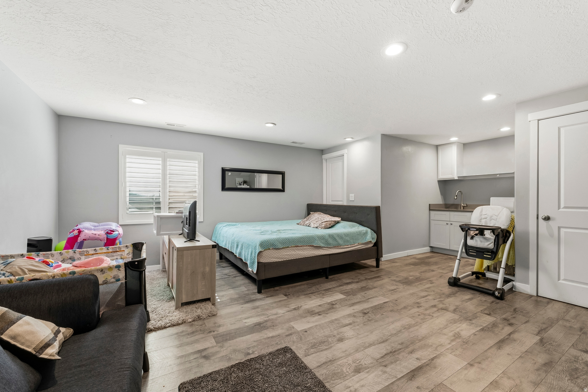 SOUTH HILLS - Residential