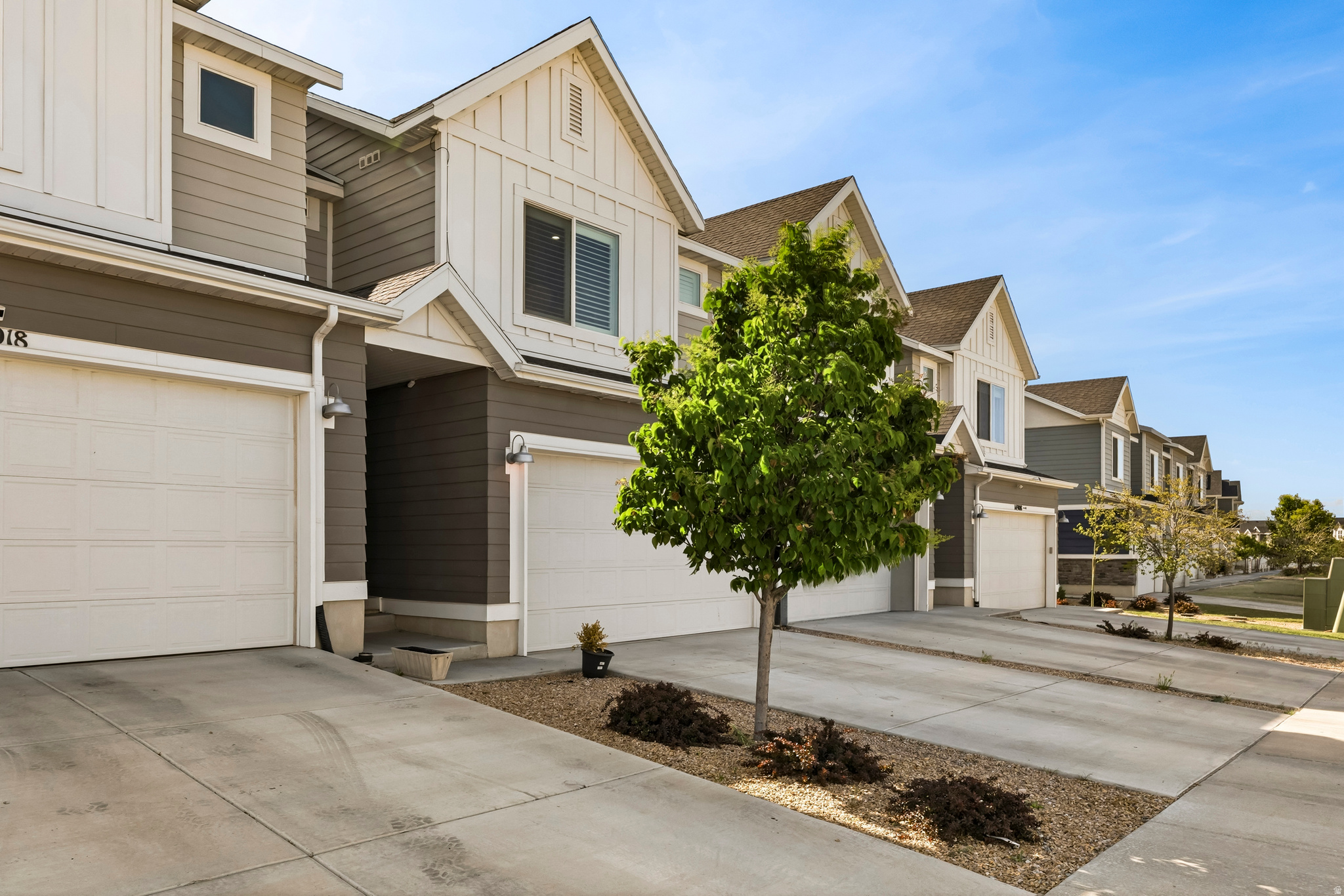 SOUTH HILLS - Residential