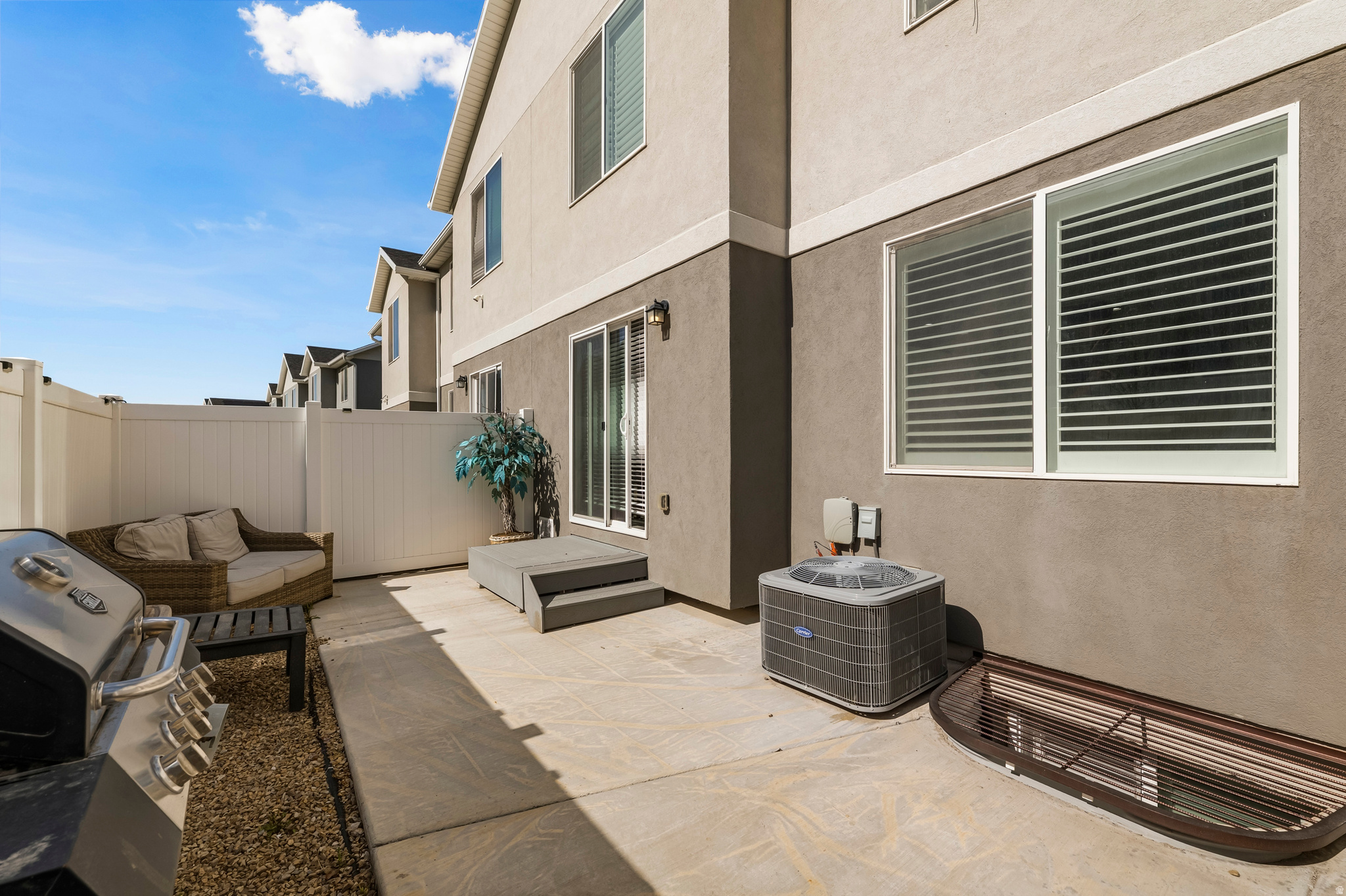 SOUTH HILLS - Residential