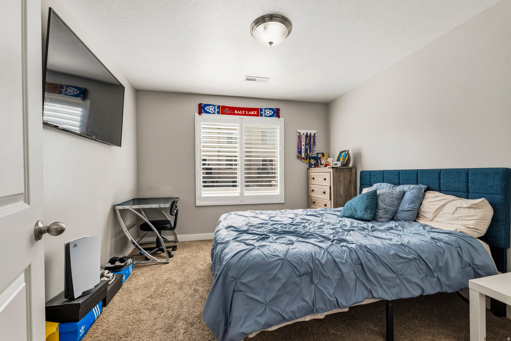 SOUTH HILLS - Residential