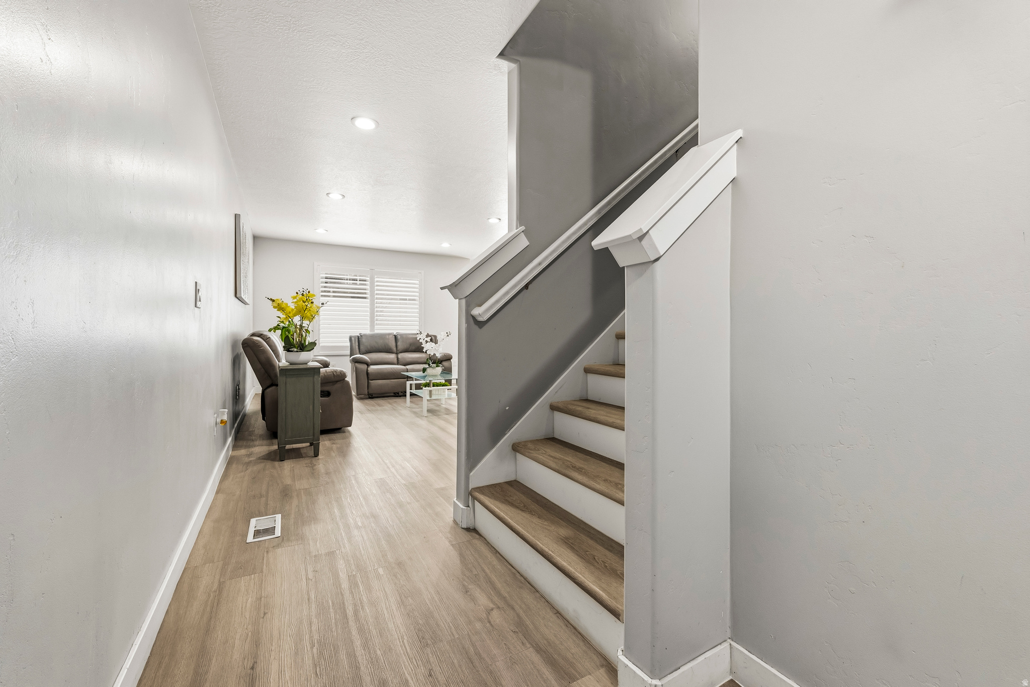 SOUTH HILLS - Residential