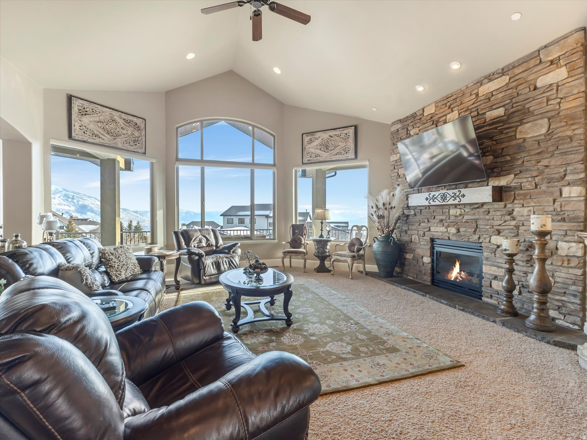 EAGLE CREST NO 3 AT SUNCREST - Residential