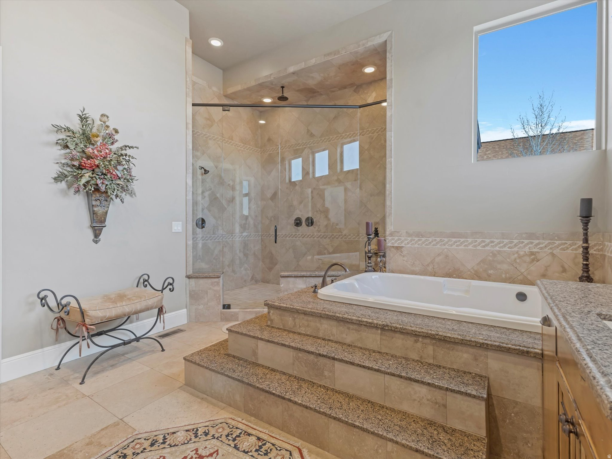 EAGLE CREST NO 3 AT SUNCREST - Residential