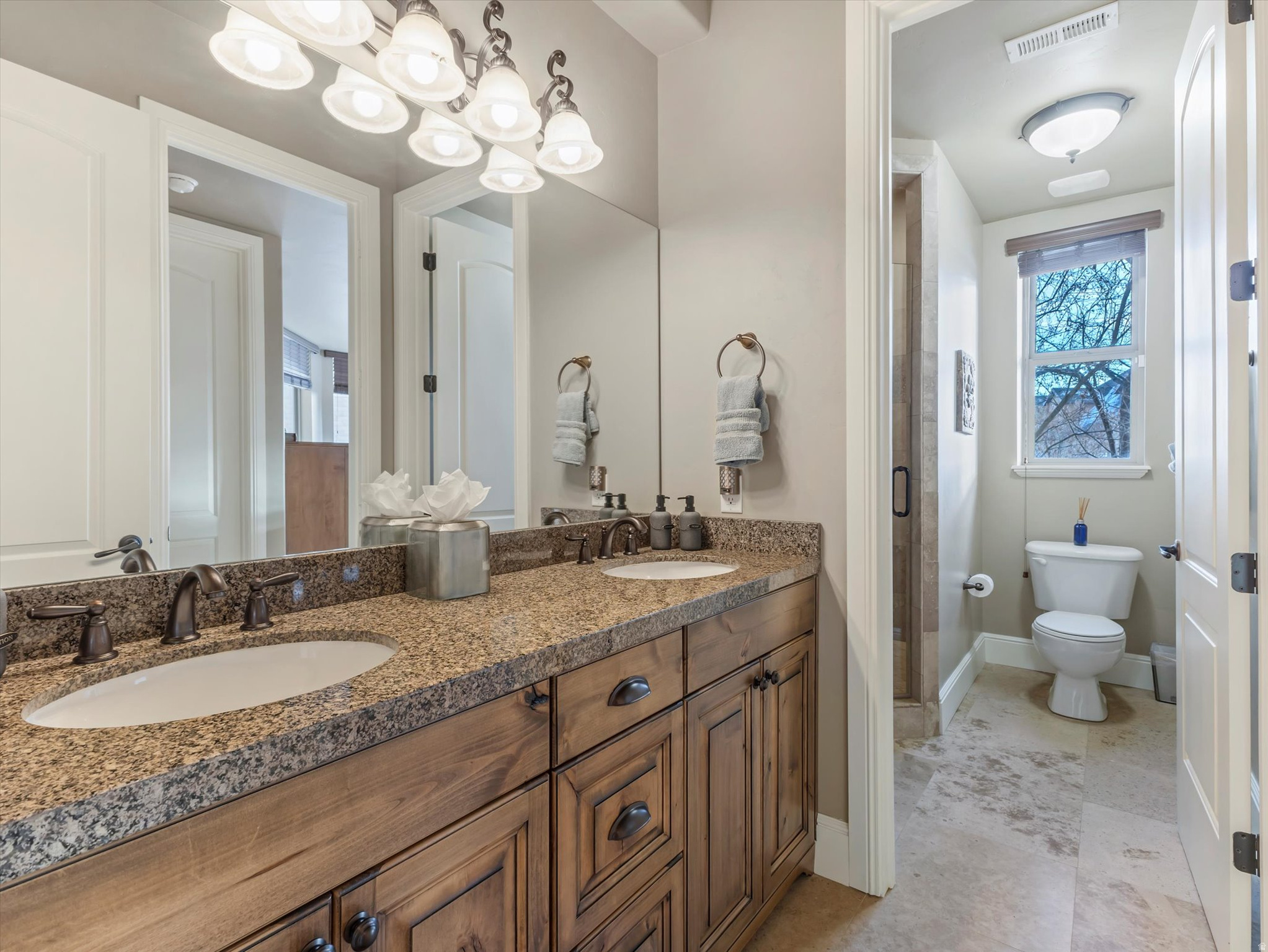 EAGLE CREST NO 3 AT SUNCREST - Residential