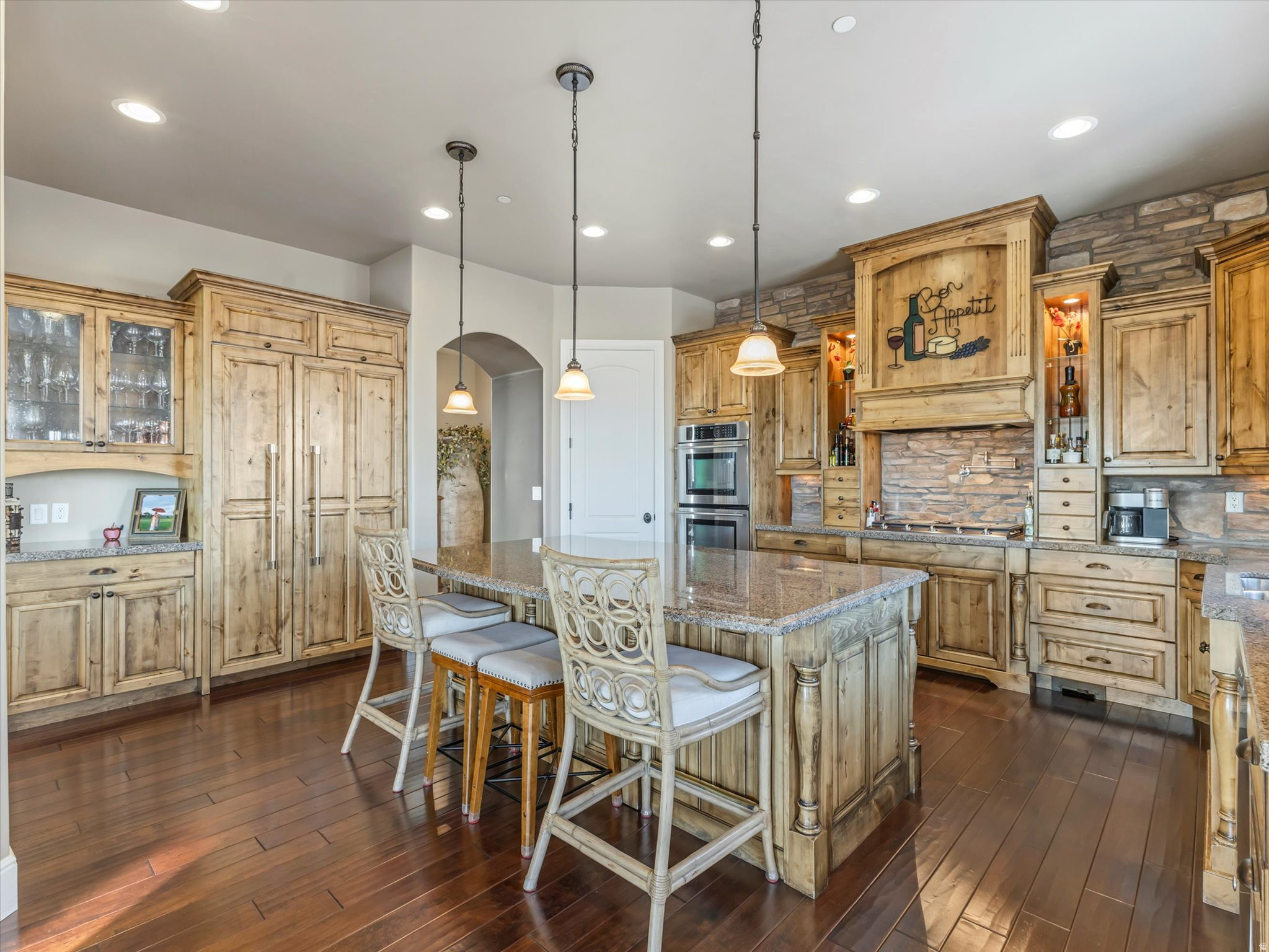 EAGLE CREST NO 3 AT SUNCREST - Residential