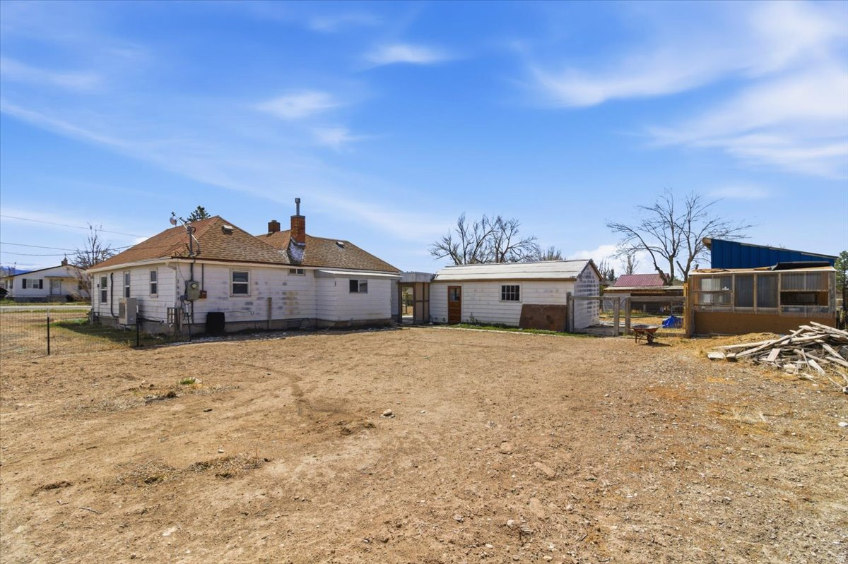 YOUNG PROPERTY - Residential