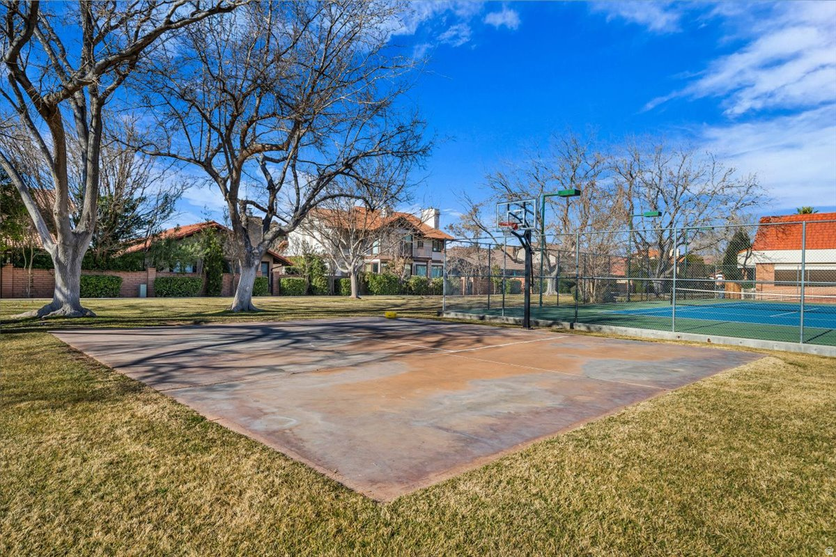 PARK AT GREEN VALLEY AMD - Residential