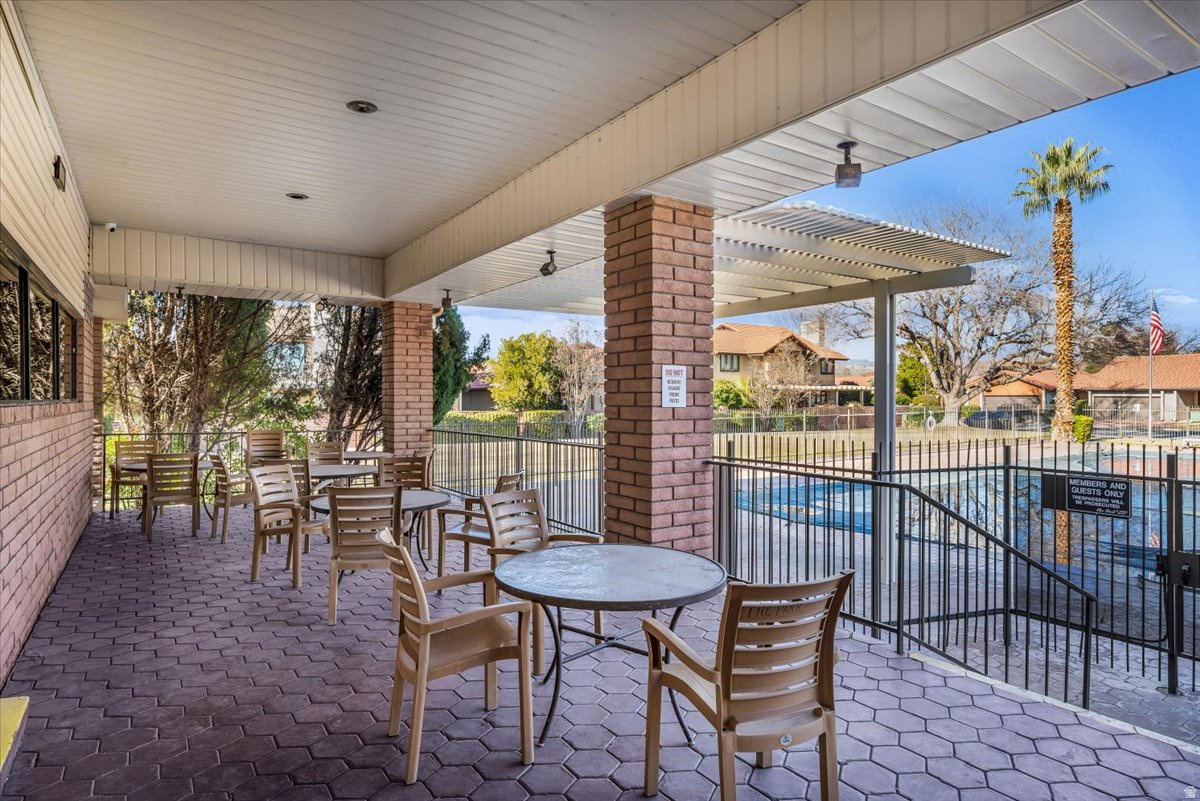 PARK AT GREEN VALLEY AMD - Residential