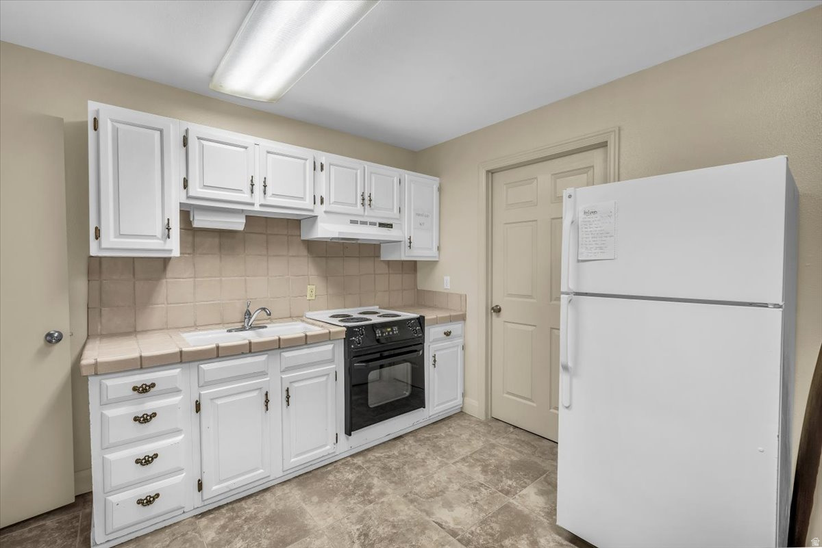 PARK AT GREEN VALLEY AMD - Residential