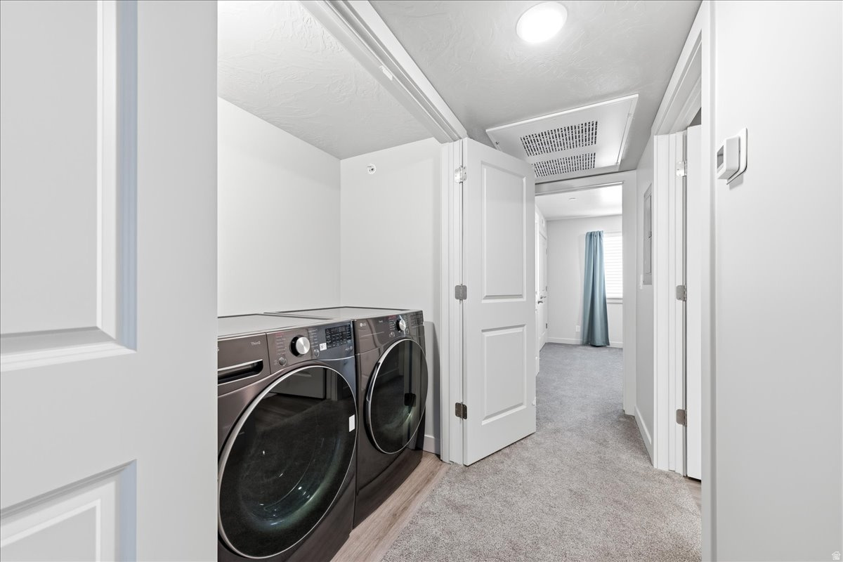 RED VISTA CONDOMINIUMS - Residential