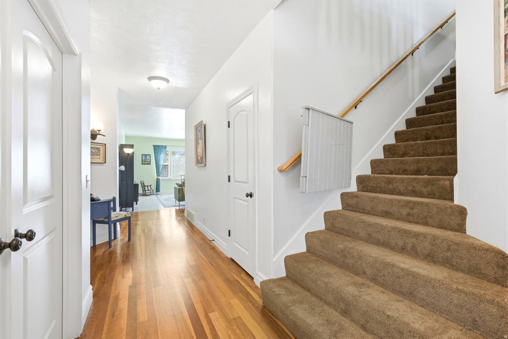 Photo of 635 S 350 W, Vernal, UT 84078 (MLS # 2164860)